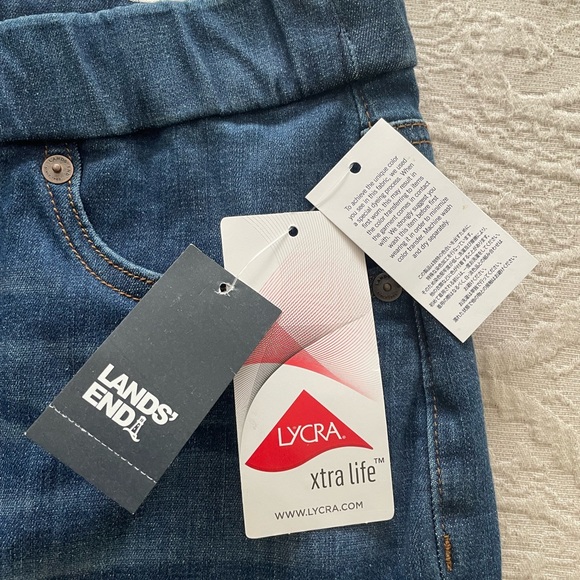 Land’s End women’s shorts - Picture 5 of 9